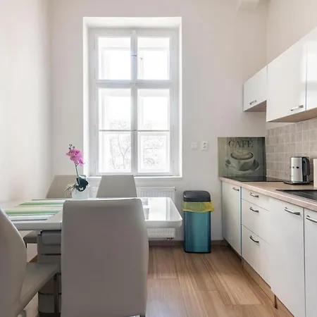 Centre - With Balcony *